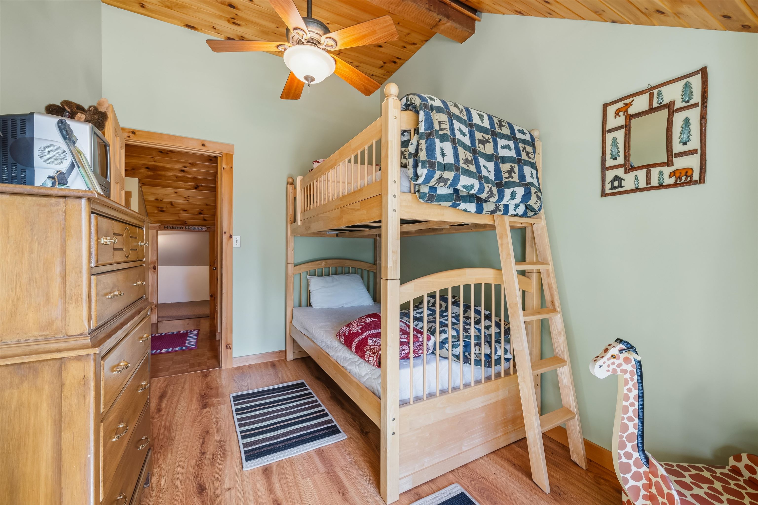 73 Daniel Beard Road Pittsburg, NH 03592 - Photo 40 of 60 Gallery Image 40