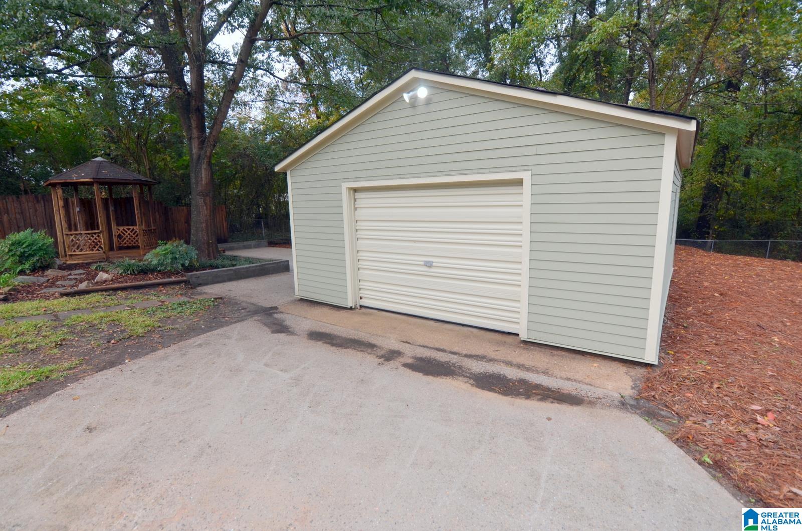 7090 Hopewell Road Bessemer, AL 35022 - Photo 44 of 50