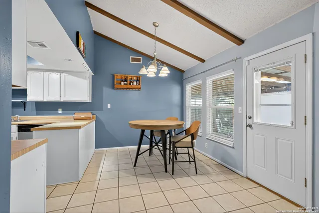 $1,650 | 6606 Courtyard, San Antonio, TX 78239