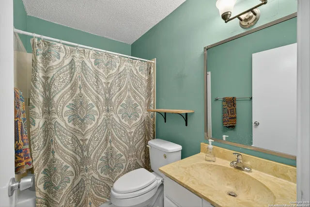 $1,650 | 6606 Courtyard, San Antonio, TX 78239