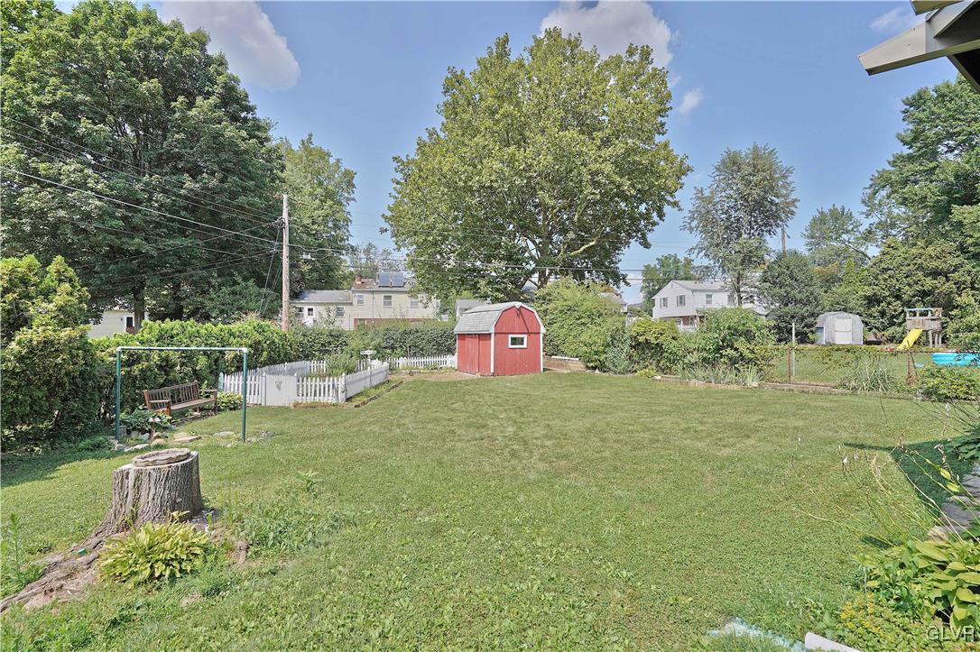 1966 Pinehurst Road Bethlehem, PA 18018 - Photo 25 of 26 Gallery Image 25