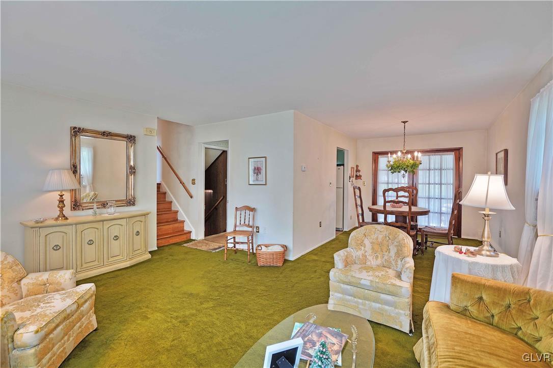1966 Pinehurst Road Bethlehem, PA 18018 - Photo 6 of 26 Gallery Image 6