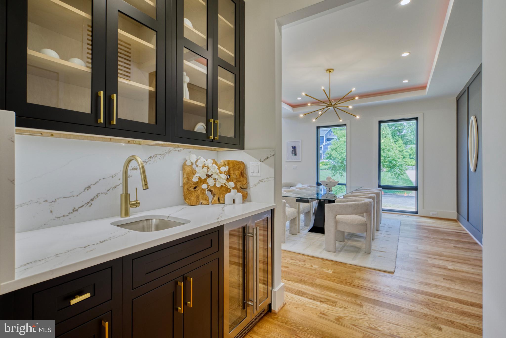 1828 Opalocka Drive McLean, VA 22101 - Photo 26 of 75 Butler’s pantry w/ Zephyr beverage cooler