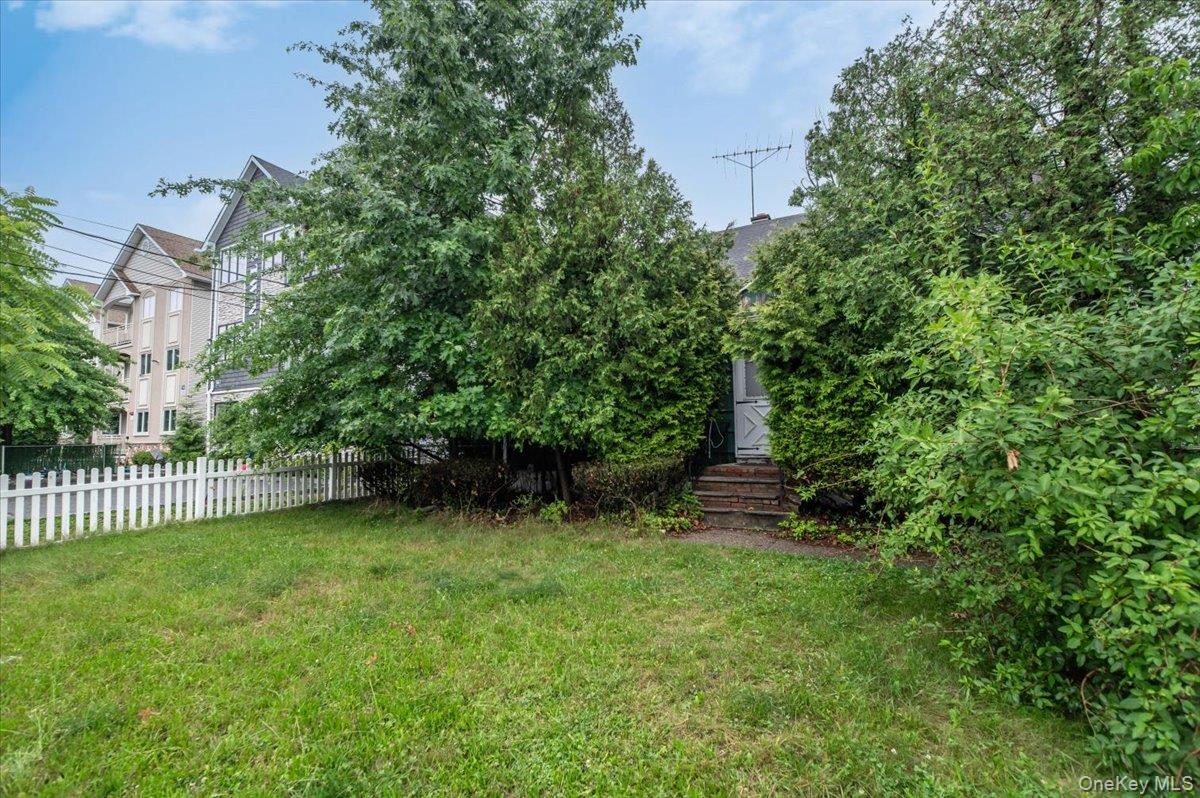 72 Twin Avenue Spring Valley, NY 10977 - Photo 23 of 23
