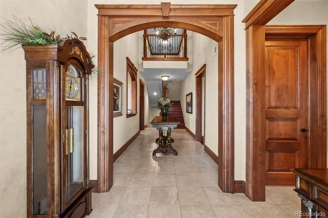 a view of a hallway with a entryway
