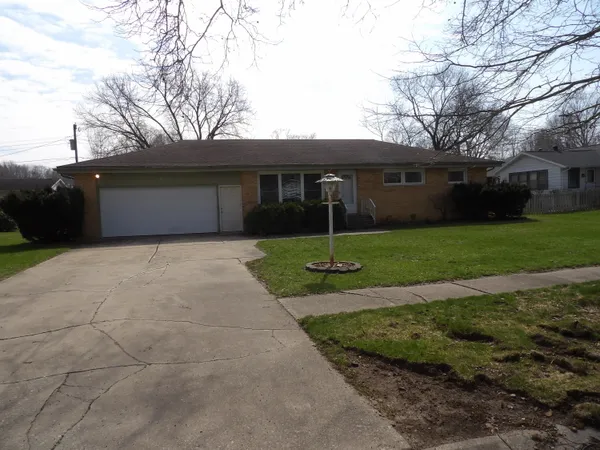 $259,900 | 415 Remus Drive, Buchanan, MI 49107