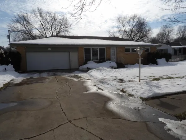 $259,900 | 415 Remus Drive, Buchanan, MI 49107