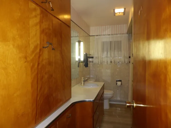 $259,900 | 415 Remus Drive, Buchanan, MI 49107