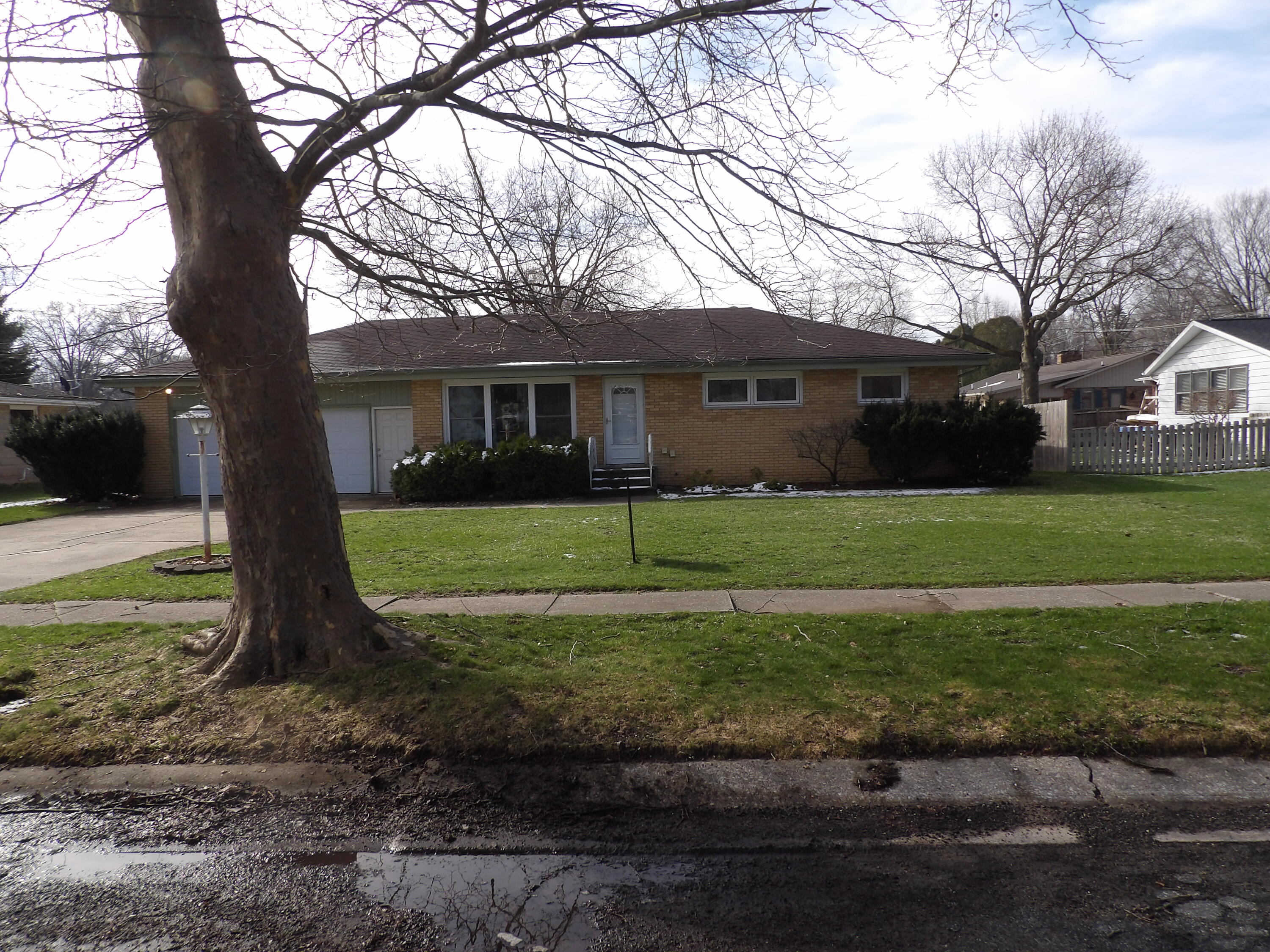 415 Remus Drive Buchanan, MI 49107 - Photo 3 of 61 100_0484