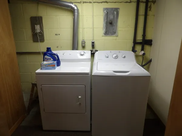 $259,900 | 415 Remus Drive, Buchanan, MI 49107