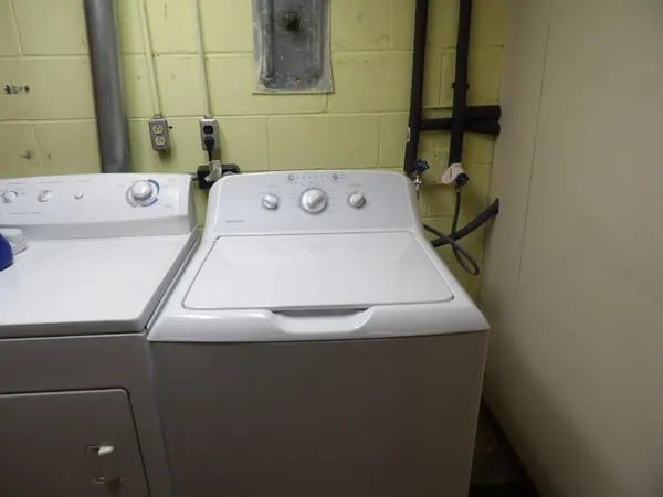 $259,900 | 415 Remus Drive, Buchanan, MI 49107