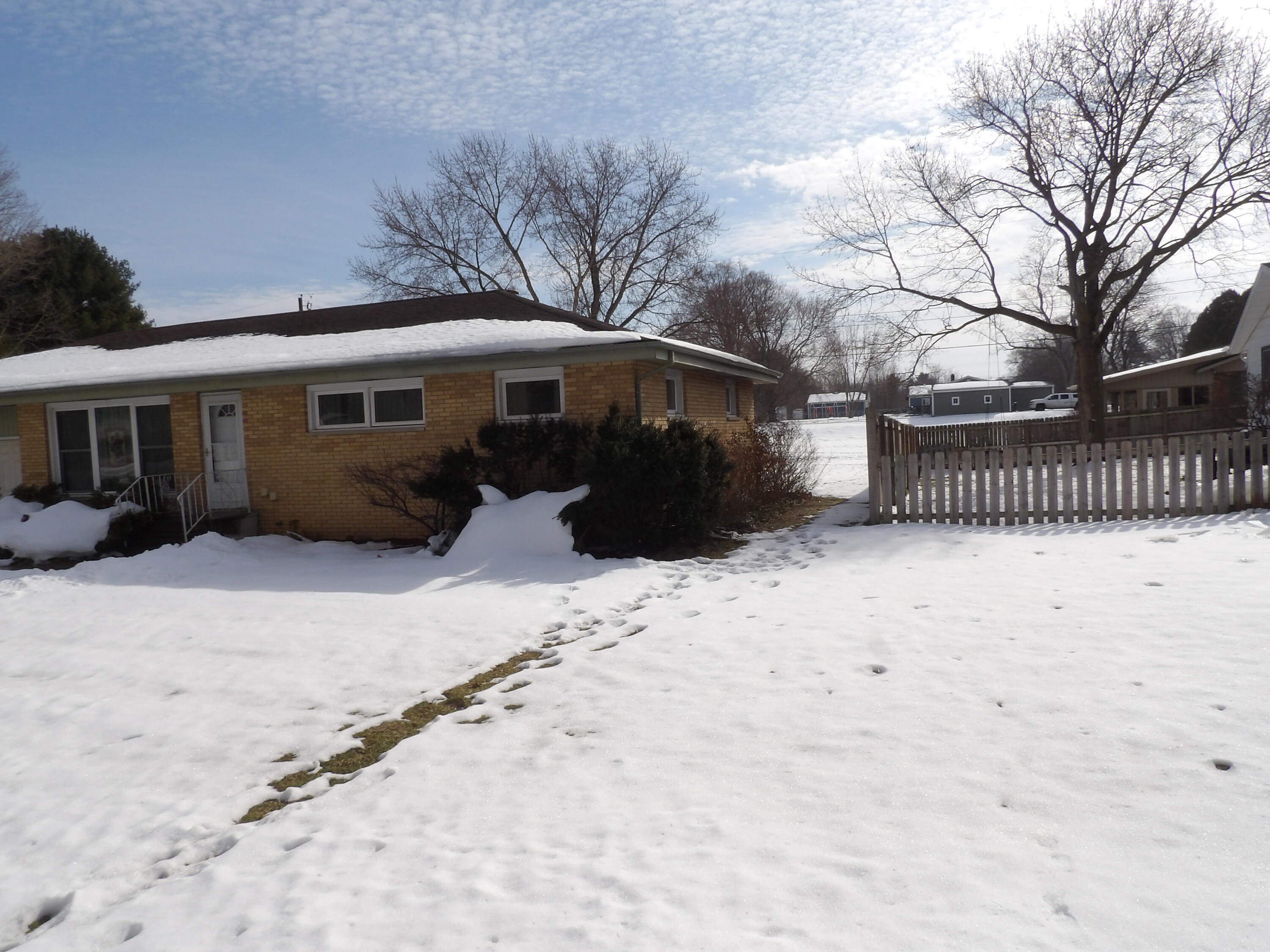415 Remus Drive Buchanan, MI 49107 - Photo 6 of 61 100_0473