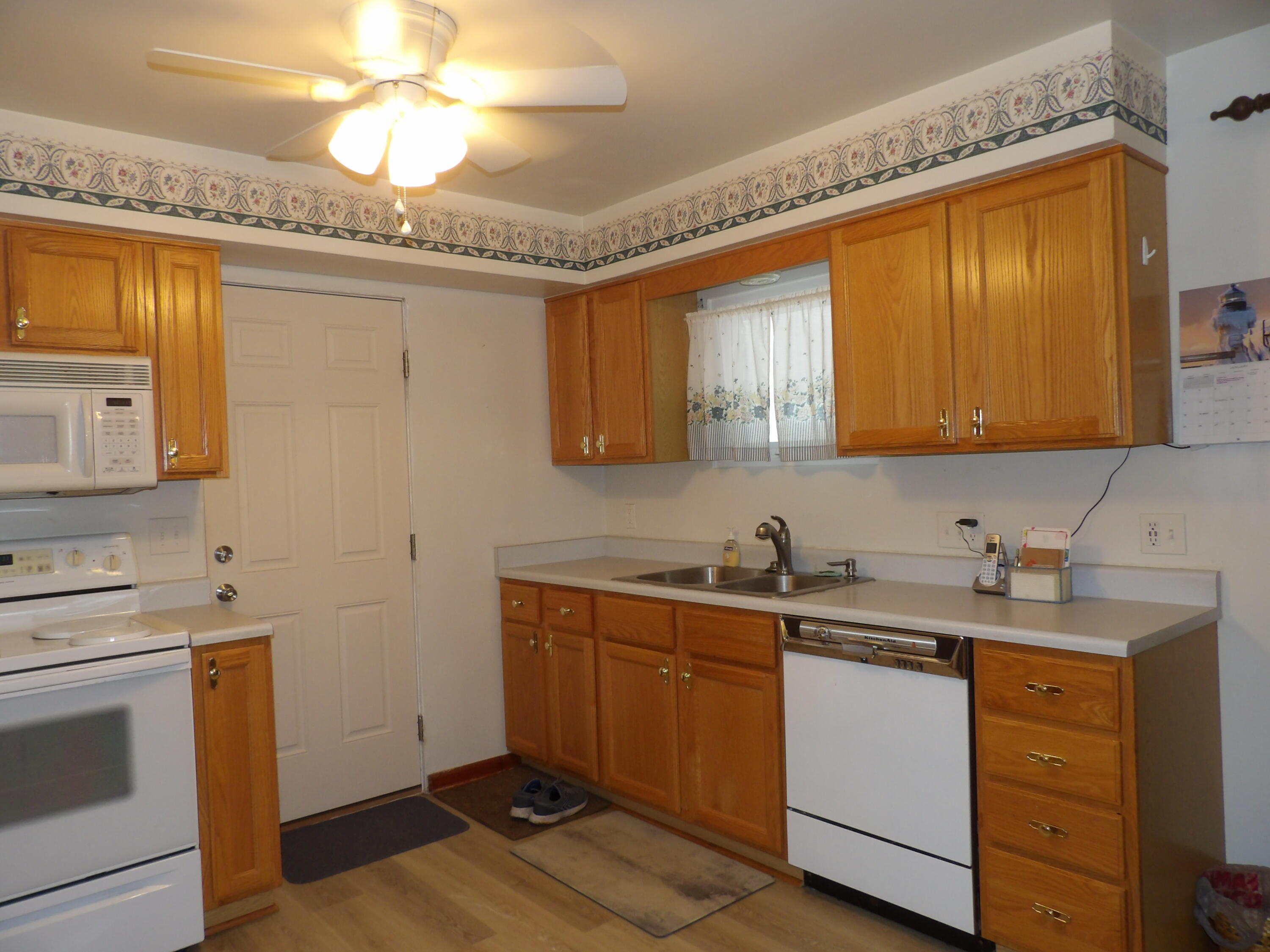 415 Remus Drive Buchanan, MI 49107 - Photo 9 of 61 100_0417