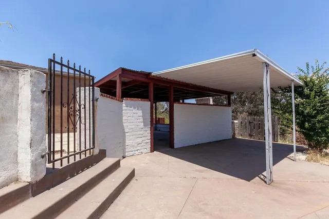 $3,900 | 7287 Blackton Drive, La Mesa, CA 91941