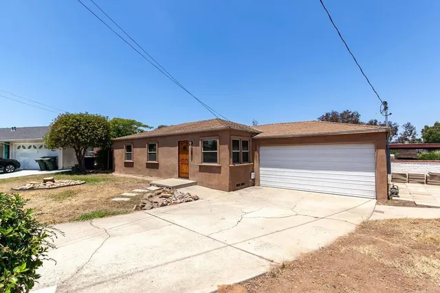 $3,900 | 7287 Blackton Drive, La Mesa, CA 91941