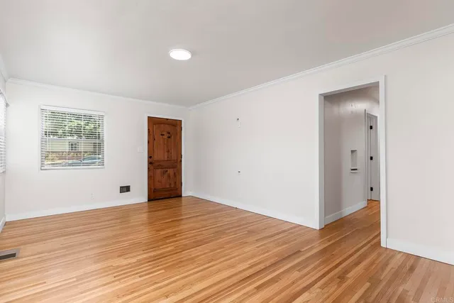 $3,900 | 7287 Blackton Drive, La Mesa, CA 91941