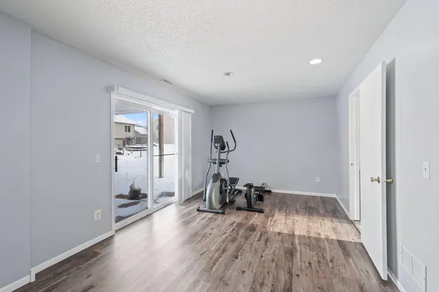 $475,000 | 833 102nd Lane Northeast, Blaine, MN 55434