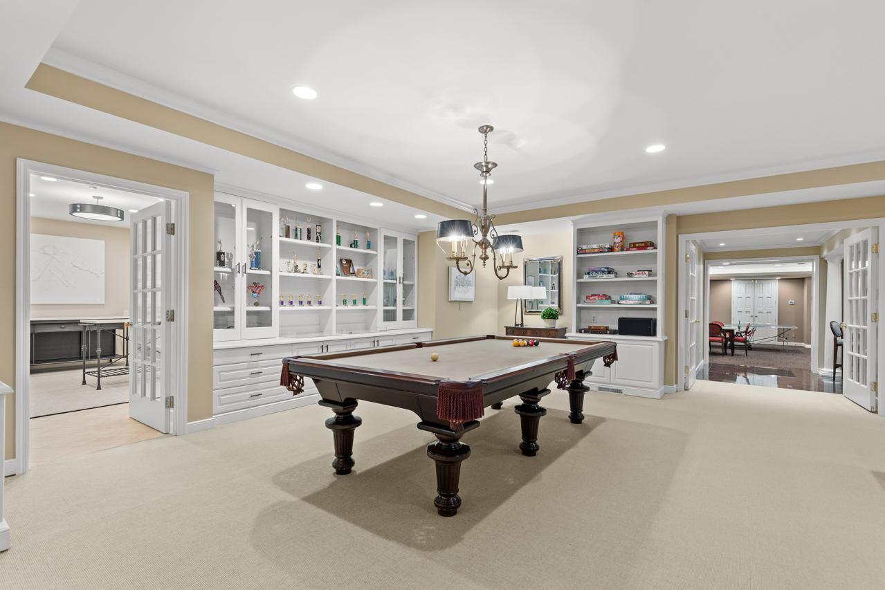 546 Harrington Road Wayzata, MN 55391 - Photo 27 of 48