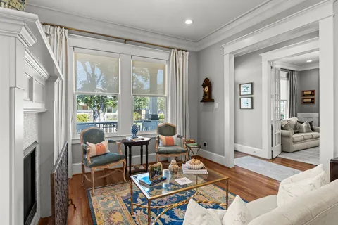 $1,599,900 | 1236 Omar Street, Houston, TX 77008