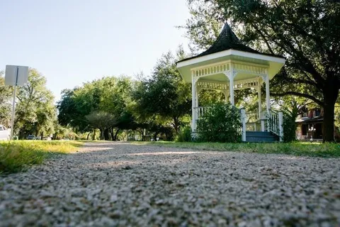 $1,599,900 | 1236 Omar Street, Houston, TX 77008