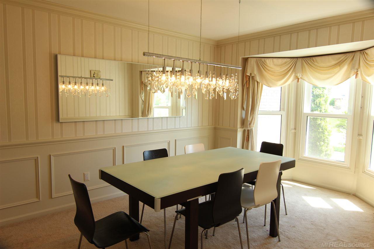 898 Rambling Drive Rochester, MI 48307 - Photo 13 of 45 31291388-12.JPG