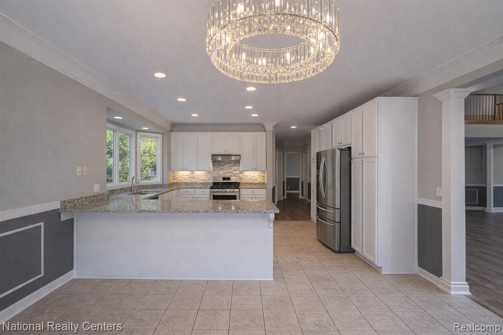 2056 Somerville Road Rochester Hills, MI 48307 - Photo 21 of 84