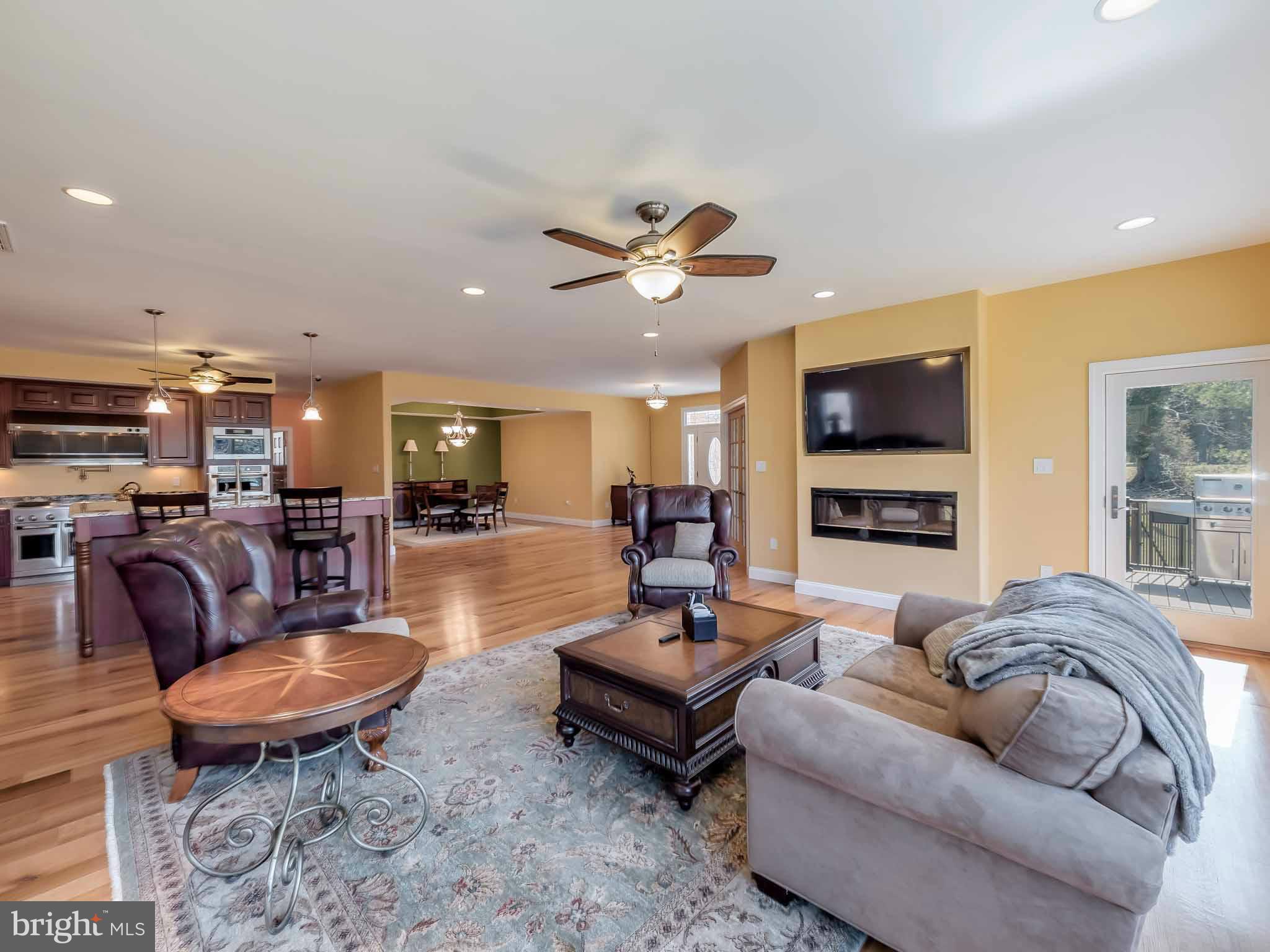 10 Back Creek Road Dowell, MD 20688 - Photo 6 of 30 Interior (General)/great room