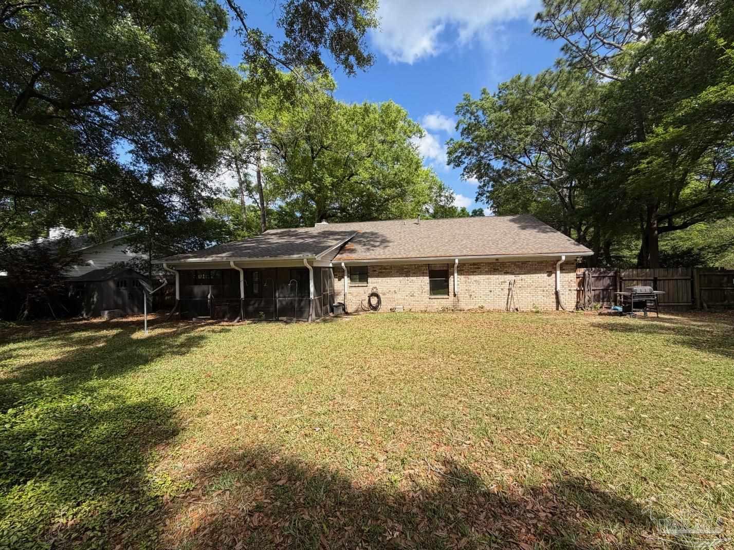 10109 Foxrun Road Pensacola, FL 32514 - Photo 4 of 27