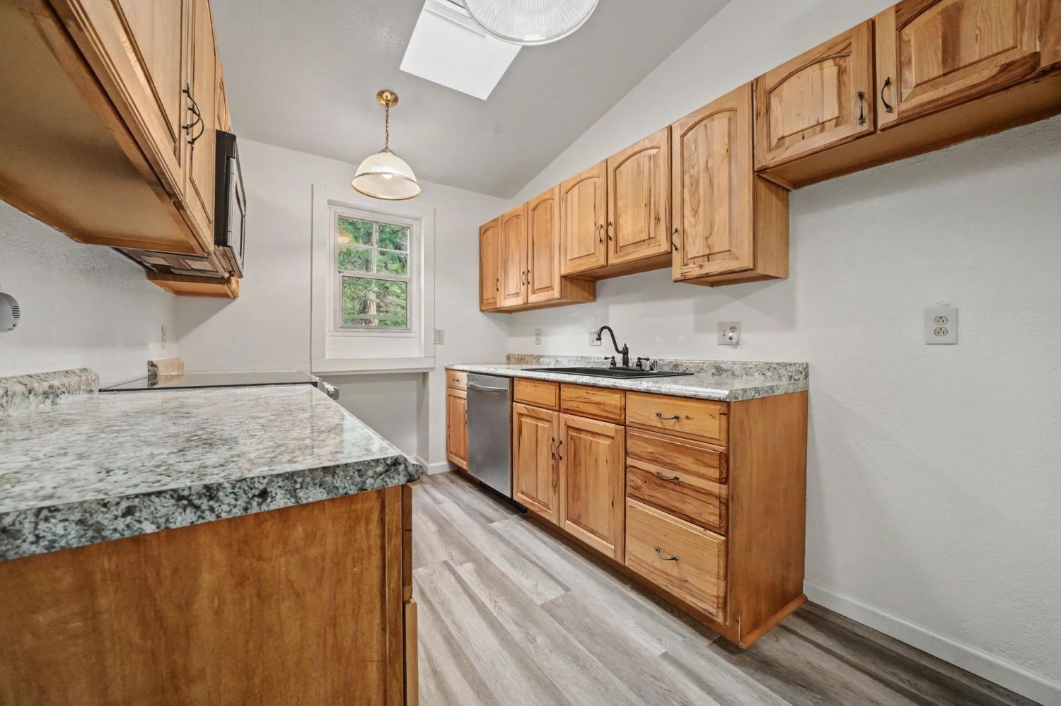 3105 Ridgecrest Way Pollock Pines, CA 95726 - Photo 4 of 63