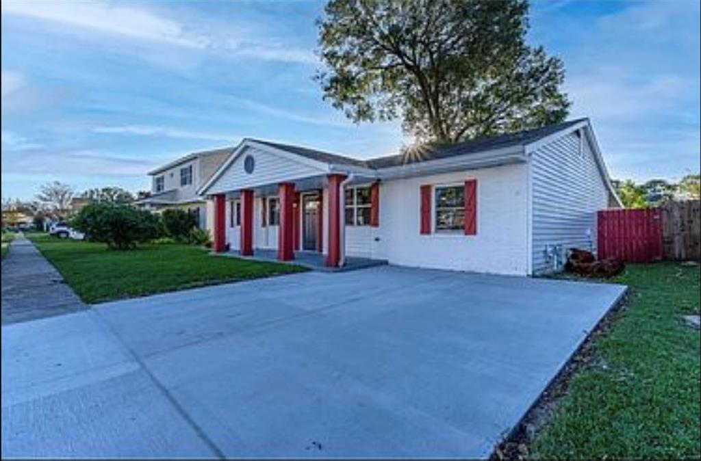 832 Morningside Drive Gretna, LA 70056 - Photo 2 of 15