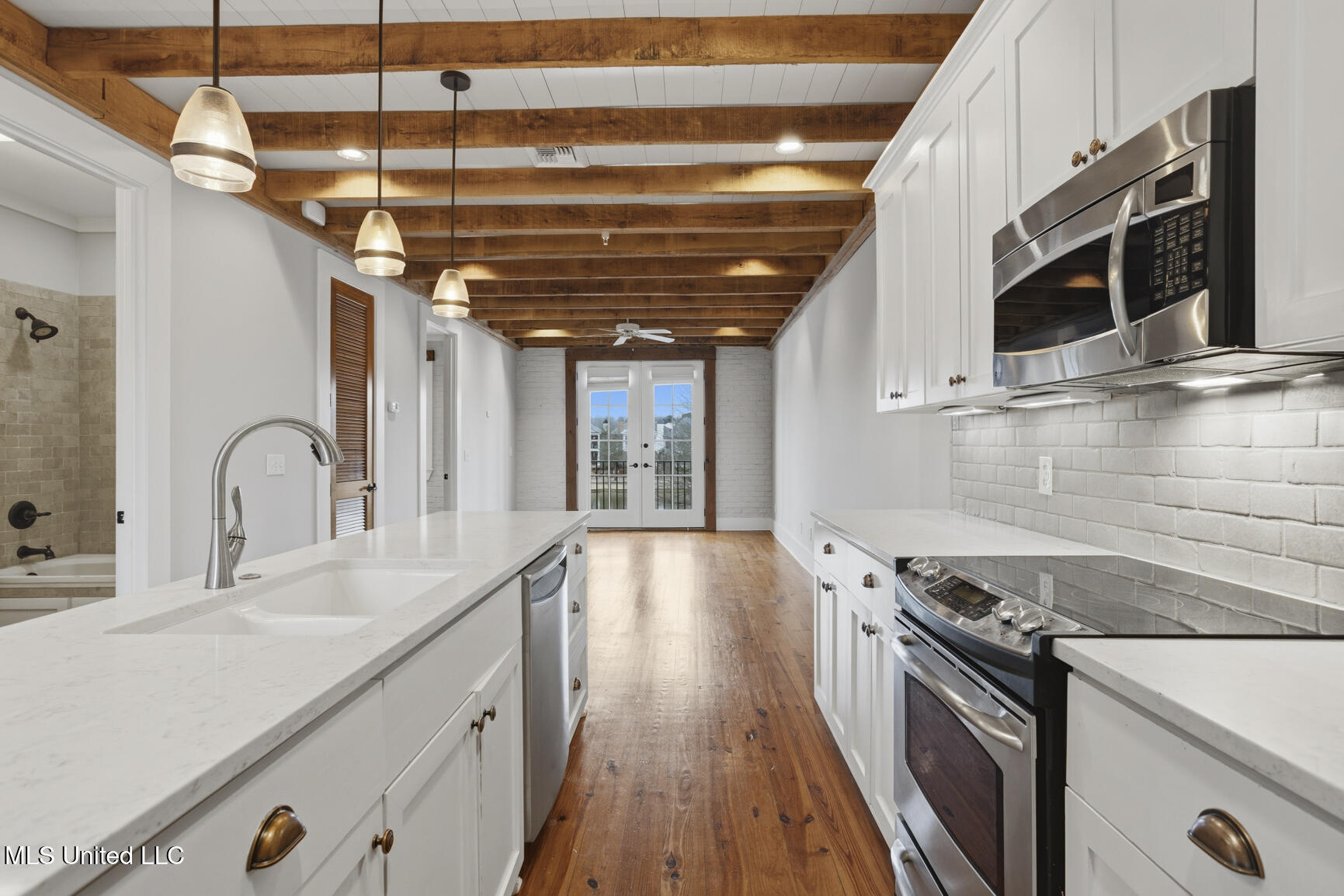 301 Northlake Avenue, Unit 213 Ridgeland, MS 39157 - Photo 12 of 22 301 Northlake #213-2