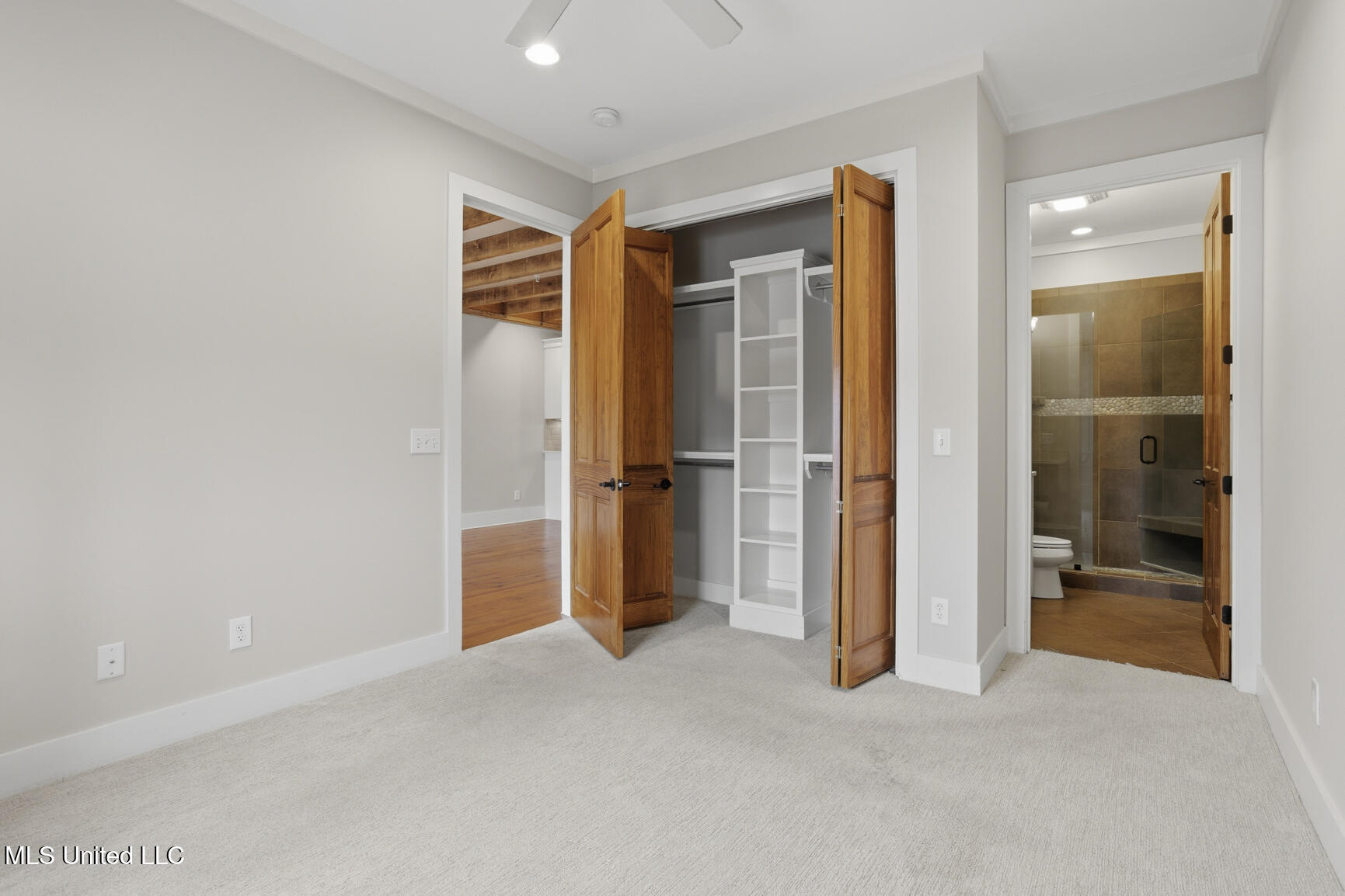 301 Northlake Avenue, Unit 213 Ridgeland, MS 39157 - Photo 17 of 22 301 Northlake #213-16