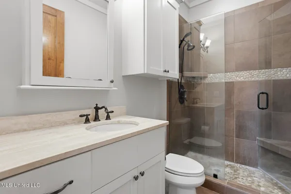 $420,000 | 301 Northlake Avenue, Unit 213, Ridgeland, MS 39157