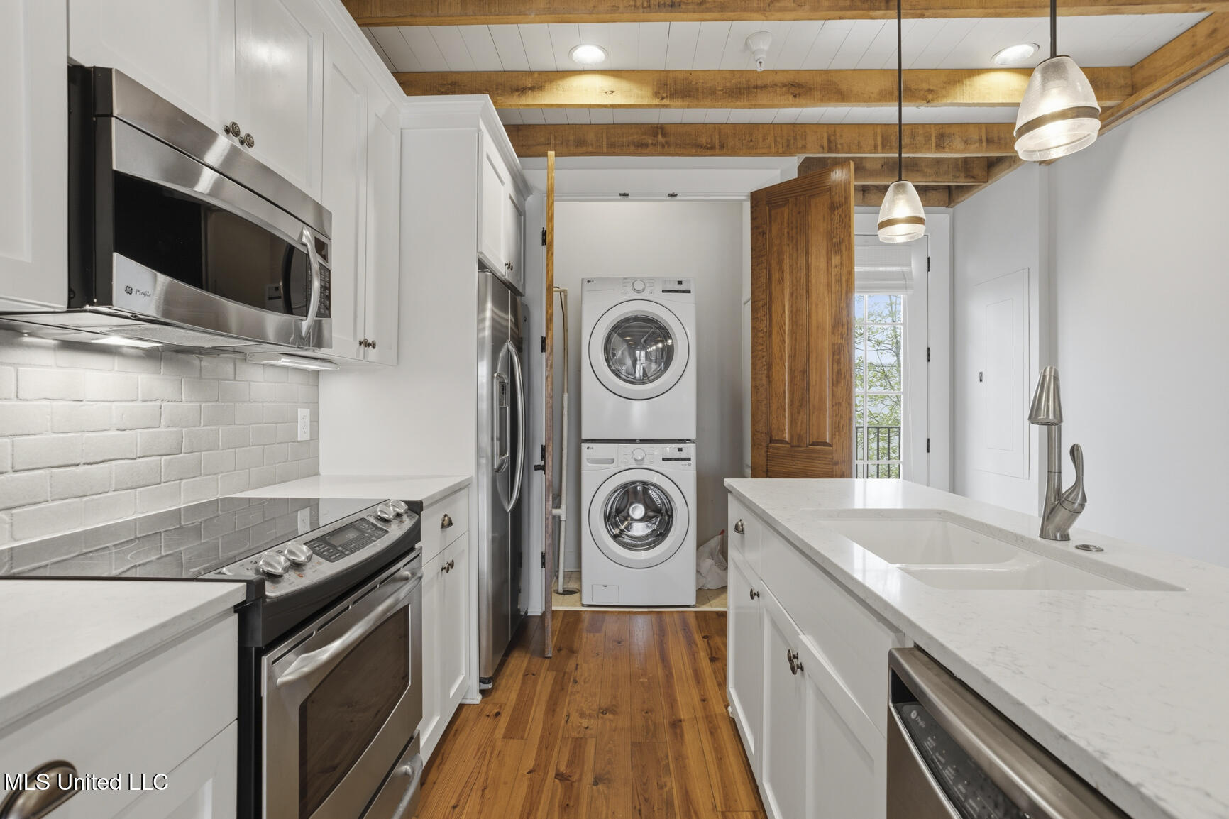 301 Northlake Avenue, Unit 213 Ridgeland, MS 39157 - Photo 9 of 22 301 Northlake #213-6