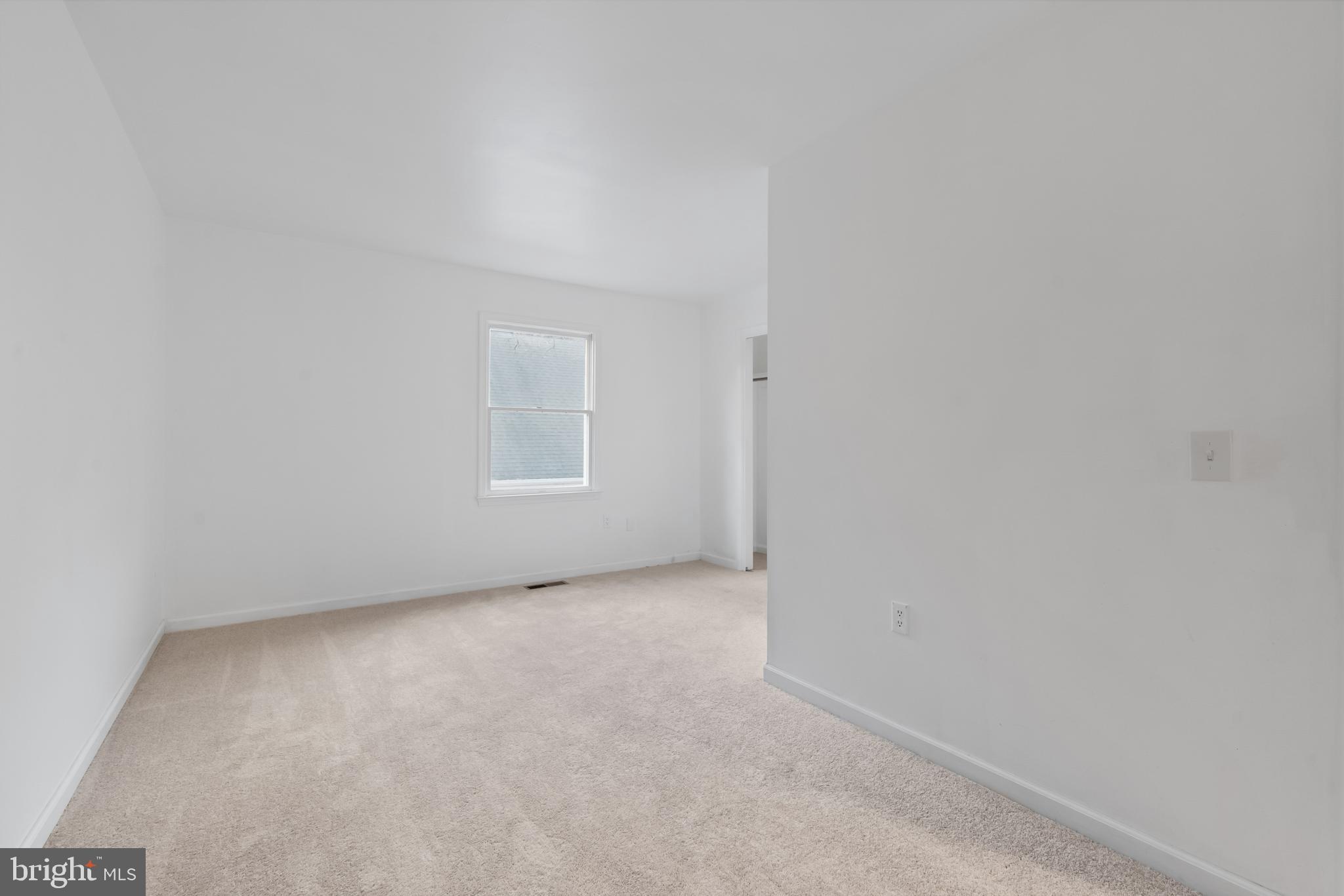409 Riverview Road Chestertown, MD 21620 - Photo 17 of 29 New Carpet 2nd floor Bedroom