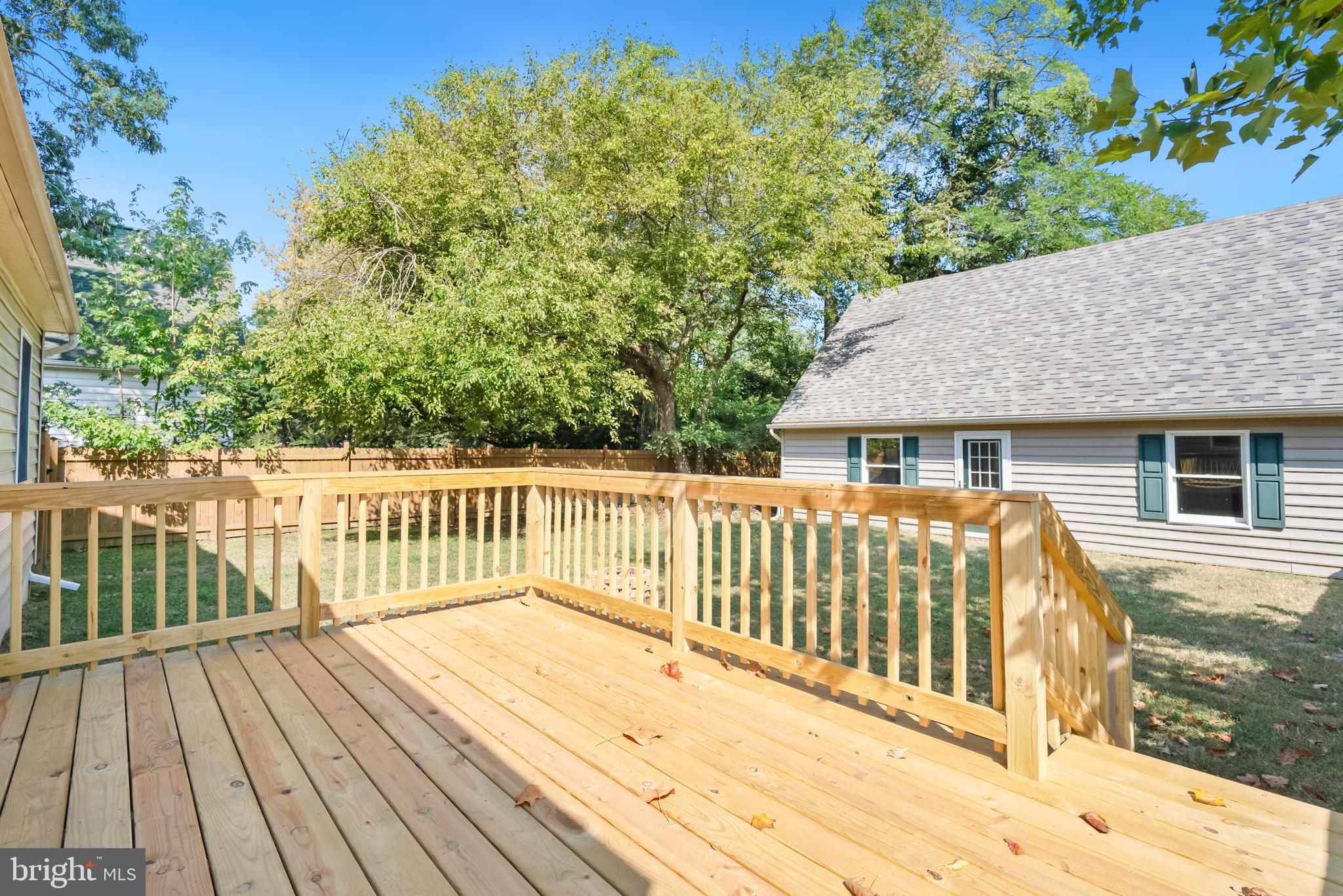 409 Riverview Road Chestertown, MD 21620 - Photo 20 of 29 Rear Yard w/ Deck