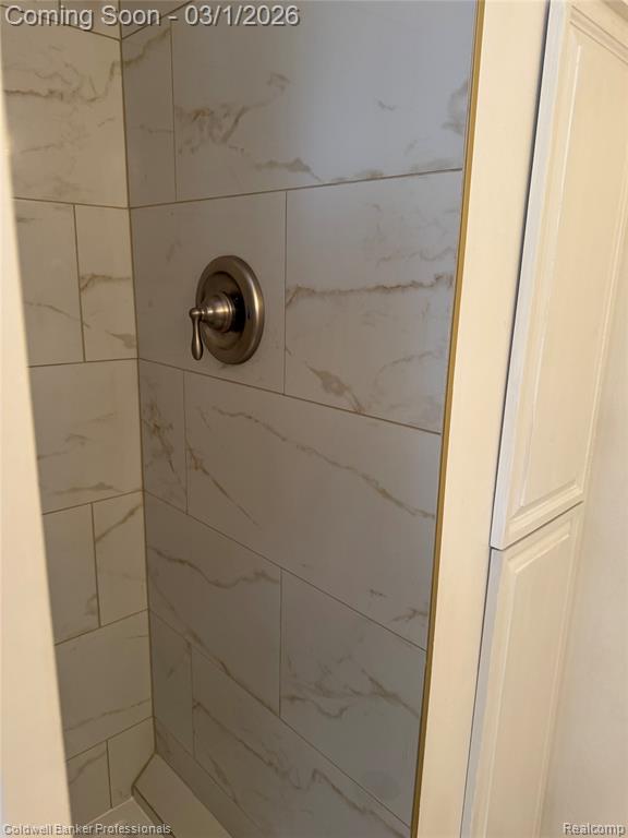 373 Ridgemont Road Grosse Pointe Farms, MI 48236 - Photo 22 of 30 Gallery Image 22