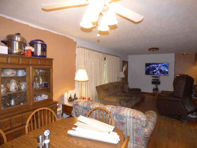6485 Lee Road Lawrence, IN 46236 - Photo 2 of 11 Gallery Image 2