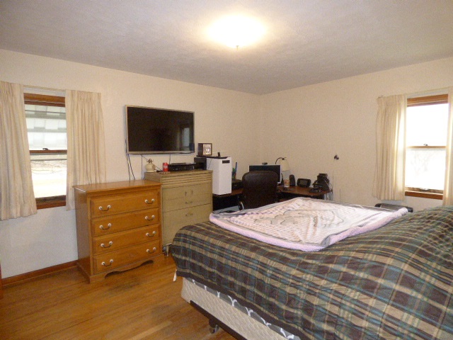 6485 Lee Road Lawrence, IN 46236 - Photo 5 of 11 Gallery Image 5