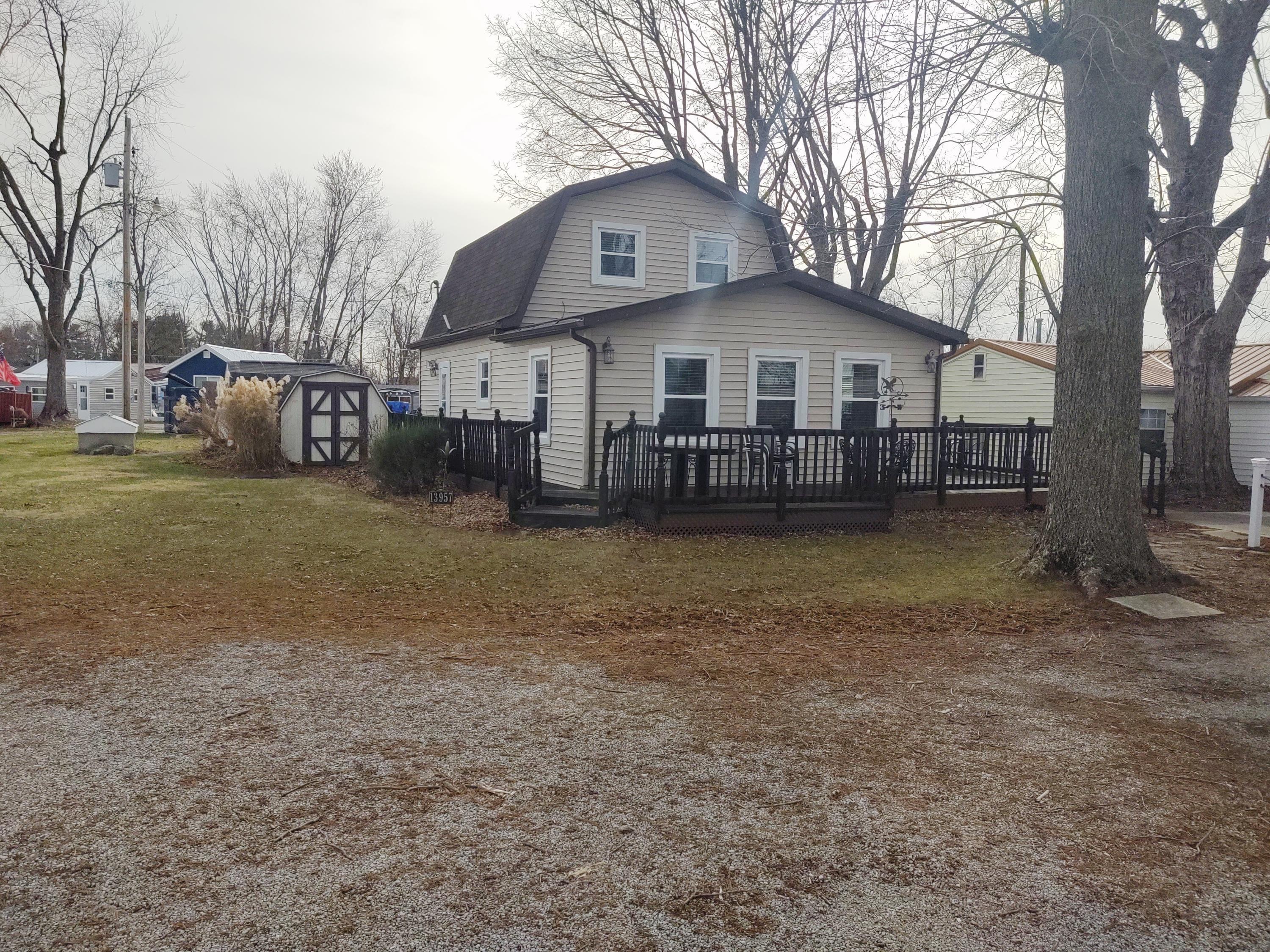 13957 Custers Point Road Northeast Thornville, OH 43076 - Photo 2 of 4
