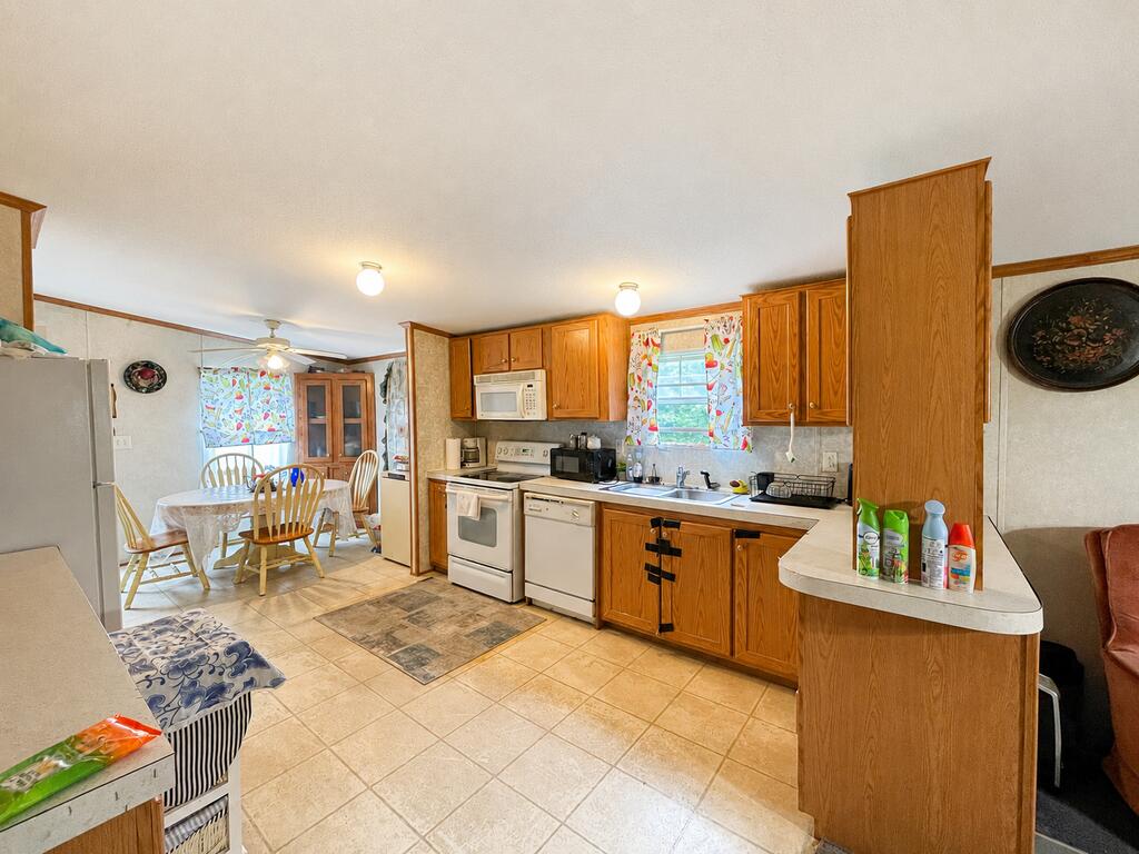 6873 Plank Road Kenbridge, VA 23944 - Photo 7 of 26 Gallery Image 7