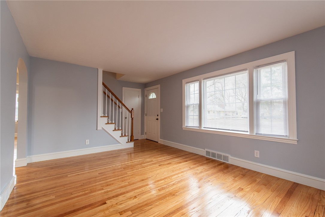 77 Johnson Avenue Warwick, RI 02886 - Photo 12 of 29 Living Room
