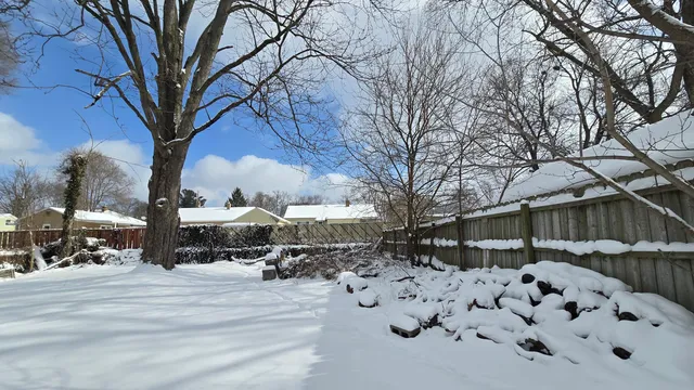 $139,999 | 3429 Lowcroft Avenue, Lansing, MI 48910