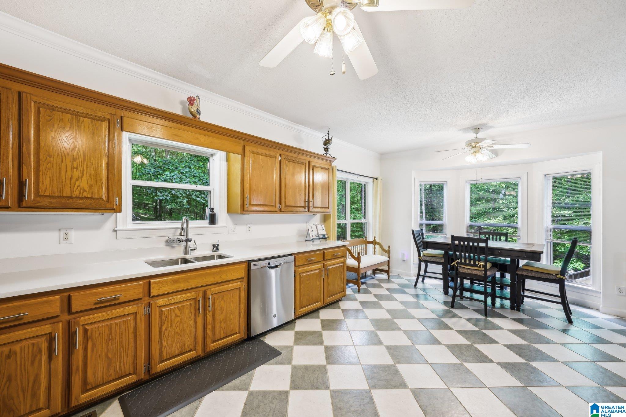 8526 Scenic Ridge Drive Pinson, AL 35126 - Photo 15 of 48