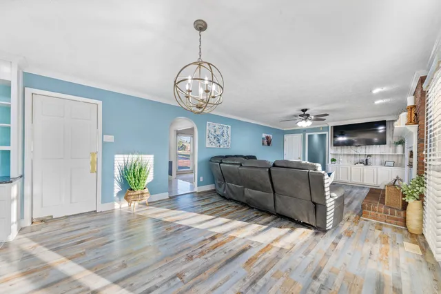 $649,999 | 104 Terry Lane, Cornersville, TN 37047