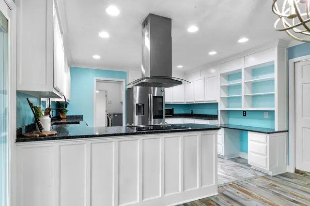 $649,999 | 104 Terry Lane, Cornersville, TN 37047