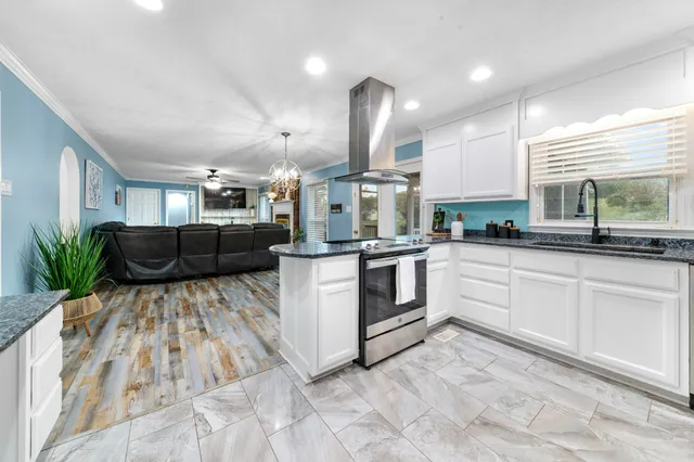 $649,999 | 104 Terry Lane, Cornersville, TN 37047