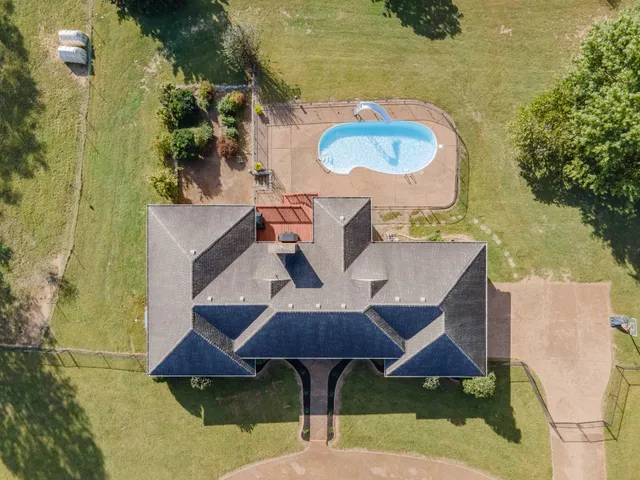 $649,999 | 104 Terry Lane, Cornersville, TN 37047