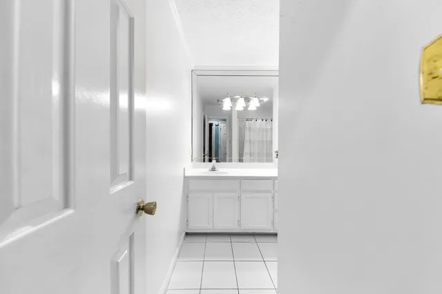 $679,000 | 104 Terry Lane, Cornersville, TN 37047