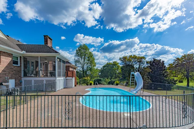 $649,999 | 104 Terry Lane, Cornersville, TN 37047